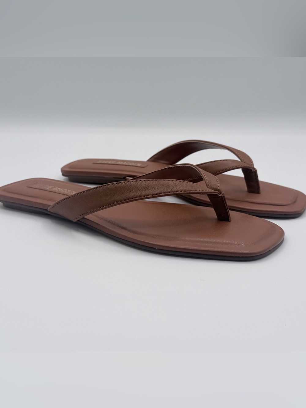 Steve Madden “Trella” Cognac Leather Thong Sandals